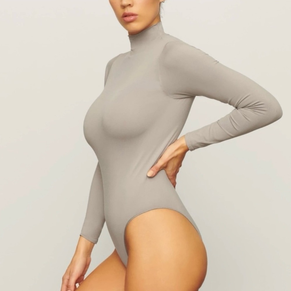 NEW! SKIMS Essential Bodysuit